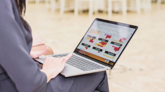 Tech-Powered Check-In: How Samaaro’s Event Management Software Can Enhance Attendee Engagement