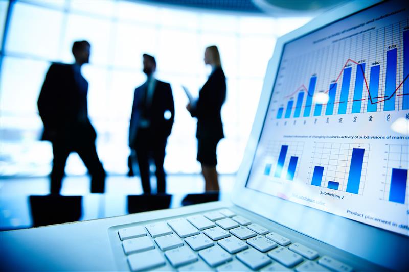 Event ROI vs Event Performance Metrics: What’s the Difference?