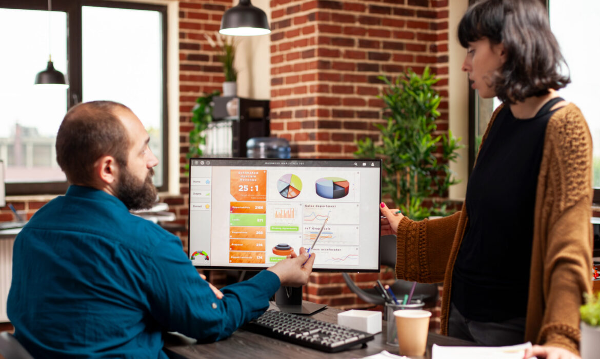 How to Measure Field Marketing: Beyond Attendance Counts to Pipeline Contribution 