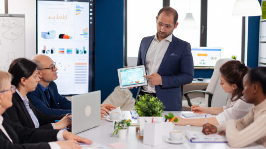 Developer Conference Planning and Marketing for B2B Tech Companies: A Side-by-Side Guide