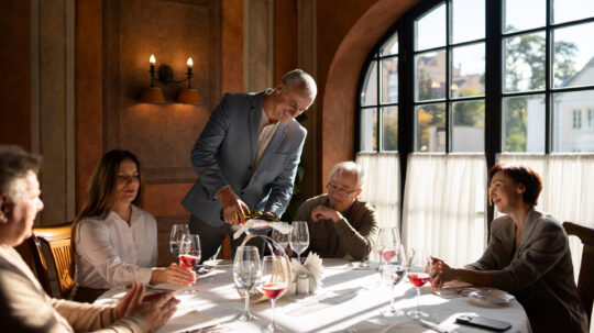 Executive Dinner Events: Small-Format Strategy for Senior B2B Pipeline