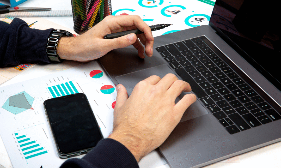 7 Things Your B2B Field Marketing Software Should Do Before Your Next Trade Show