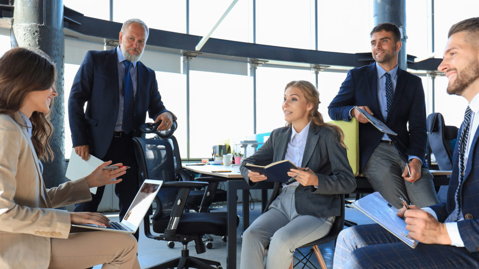 Customer Advisory Boards: Closed-Door Events That Run as a Program
