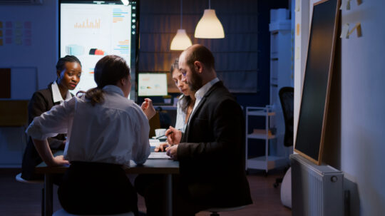 Designing the Agenda for a Closed-Door Event: Discussion-Led, Not Presentation-Led